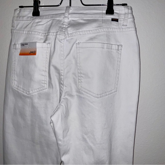 JAG Jeans - white flare jeans with raw hem bottom and button up fly size 6 - Picture 8 of 10